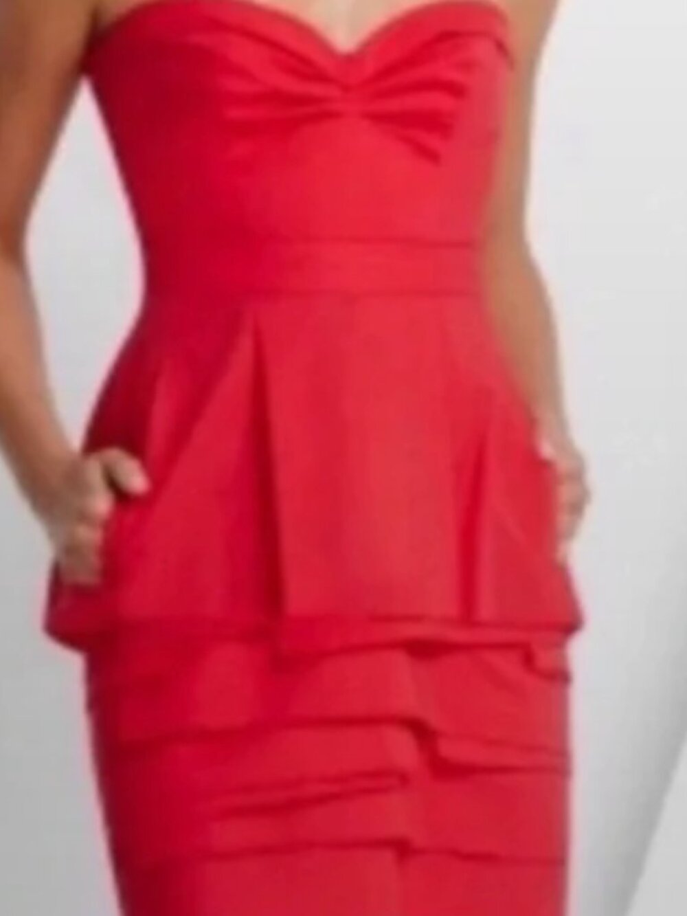BCBG MaxAzria Red strapless ruffle tiered mini dress. Size 2